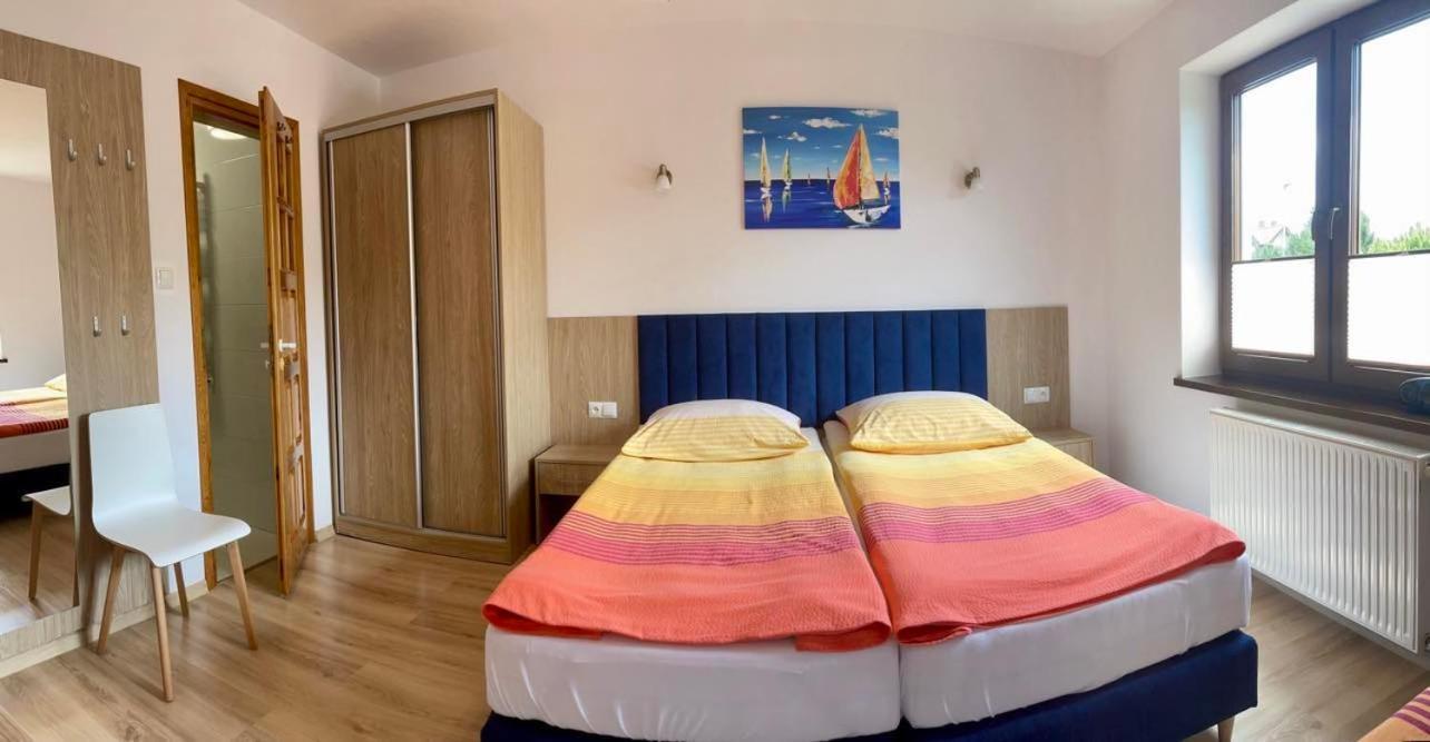 Jantar Hotel Ostrowo  Buitenkant foto